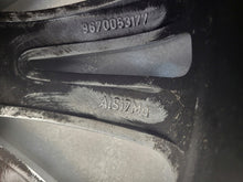 Load image into Gallery viewer, 1x Alufelge 16 Zoll 7.0" 4x108 29ET Glanz Silber 9670053177 Citroën C4 Ii FEL7758223558me