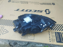Load image into Gallery viewer, Frontscheinwerfer VW Golf 5G1941032 Xenon Rechts Scheinwerfer Headlight SCH9764698252it