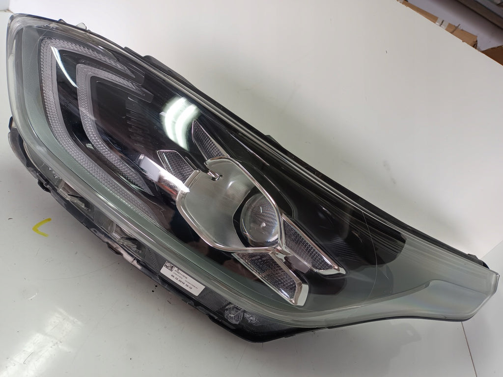 Frontscheinwerfer Kia Ceed 92101J7100 LED Ein Stück (Rechts oder Links)