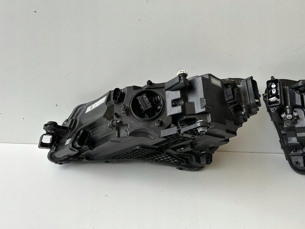 Frontscheinwerfer Skoda Superb III 3V1941015D 3V1941016D LED Rechts oder Links