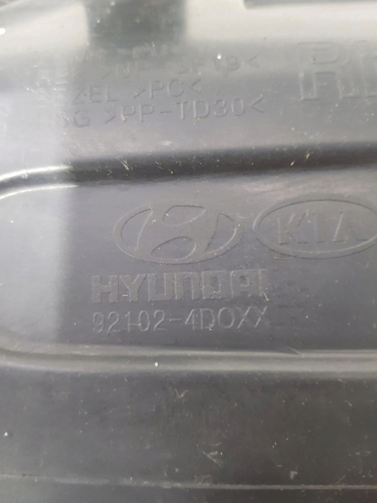 Frontscheinwerfer Kia Carnival 921024D0XX Rechts Scheinwerfer Headlight