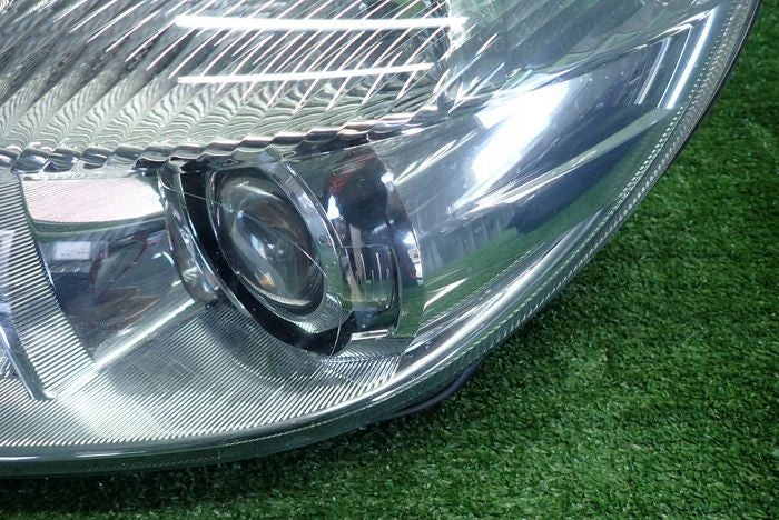 Frontscheinwerfer Skoda Fabia II Links Scheinwerfer Headlight SCH3706269043rv