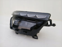 Load image into Gallery viewer, Frontscheinwerfer Skoda Kamiq 658941016F Rechts Scheinwerfer Headlight SCH9965443245aj