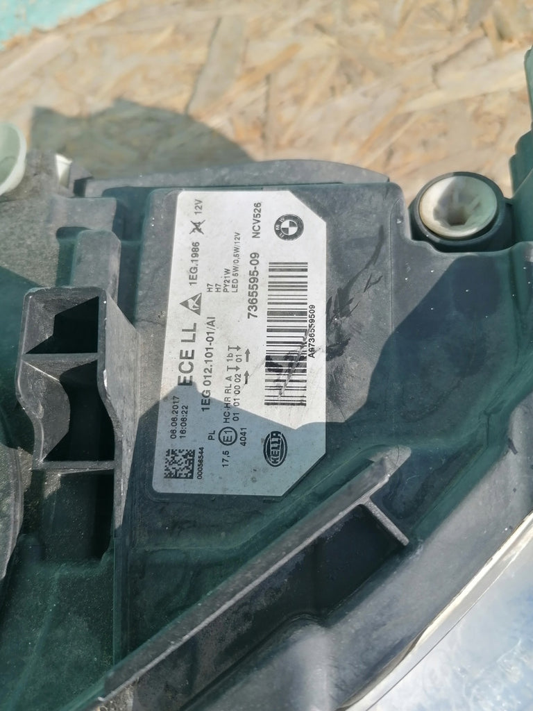 Frontscheinwerfer BMW F30 7365596 7365595 Ein Stück (Rechts oder Links)