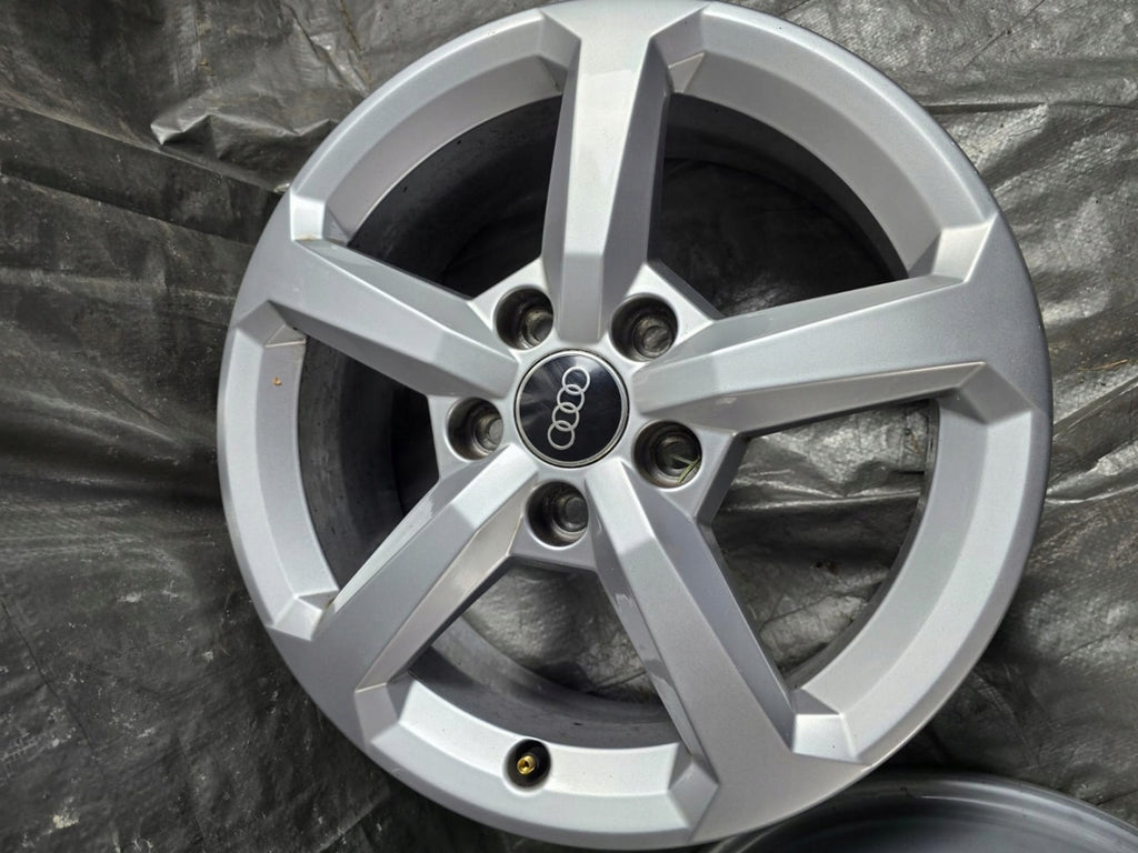 1x Alufelge 16 Zoll 6.0" 5x112 43ET Glanz Silber 81A071496A Audi Rim Wheel FEL6382692737fc
