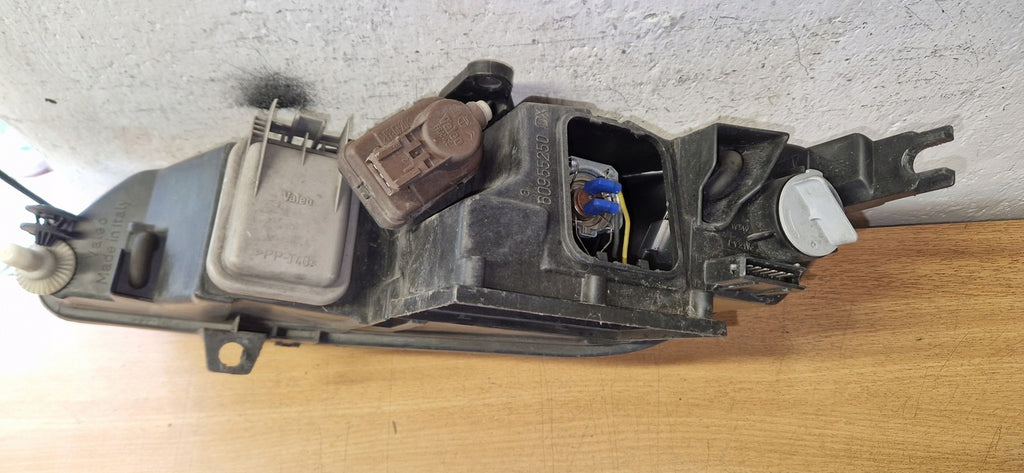 Frontscheinwerfer Peugeot 406 Coupe 60955250 Rechts Scheinwerfer Headlight SCH9346049438gd