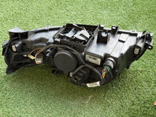 Laden Sie das Bild in den Galerie-Viewer, Frontscheinwerfer Volvo V70 I S60 89901801 Rechts Scheinwerfer Headlight SCH7924822654ld