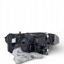 Laden Sie das Bild in den Galerie-Viewer, Frontscheinwerfer Mercedes-Benz Gla H247 A2479065006 LED Rechts Headlight SCH7803842540wi