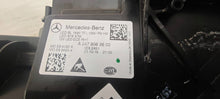 Laden Sie das Bild in den Galerie-Viewer, Frontscheinwerfer Mercedes-Benz W247 A2479062603 LED Rechts Headlight SCH1600053253fu