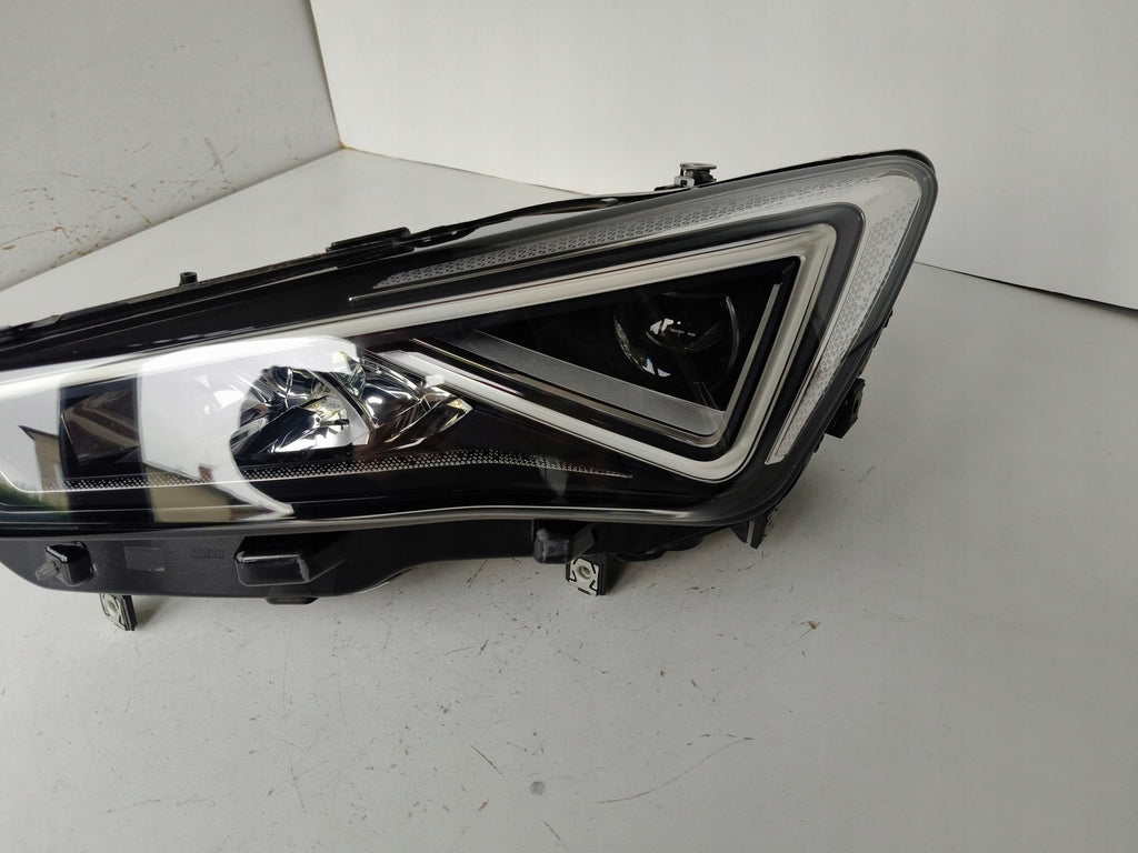 Frontscheinwerfer Seat Tarraco 5FJ941007D Full LED Ein Stück (Rechts oder Links)