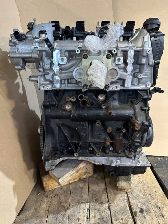 Motor Audi A4 DMS 2.0 TFSI 204PS 150kW 17TKm 2023 Benzin Engine Unkomplett MOT7986380430vu