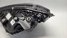 Laden Sie das Bild in den Galerie-Viewer, Frontscheinwerfer Mercedes-Benz W206 A2069061203 LED Rechts Headlight SCH8937726921fy