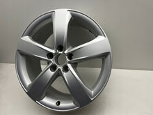 Load image into Gallery viewer, 1x Alufelge 18 Zoll 7.5" 5x112 37ET Glanz Silber 4G0601025M Audi A6 Rim Wheel FEL3475493387ph