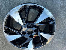 Laden Sie das Bild in den Galerie-Viewer, 1x Alufelge 16 Zoll 6.5" 4x108 9833892580 Opel Corsa F Rim Wheel FEL5634796191xr