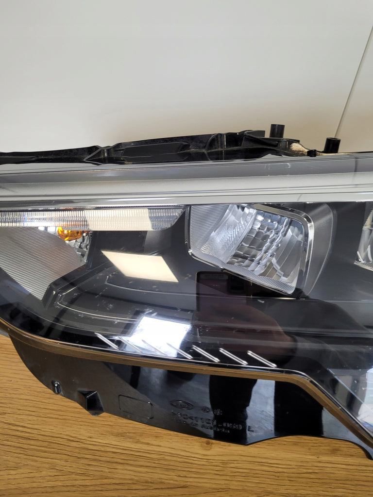Frontscheinwerfer Audi Q3 83A941011 Full LED Links Scheinwerfer Headlight