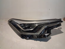 Laden Sie das Bild in den Galerie-Viewer, Frontscheinwerfer Toyota Chr Rechts Scheinwerfer Headlight SCH1578915913rt