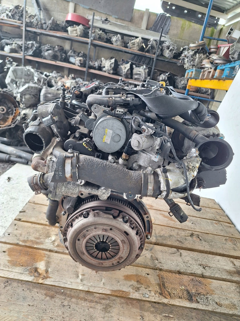 Motor Kia Sportage D4HA 2.0 CRDI 135PS 190TKm Diesel Engine Unkomplett