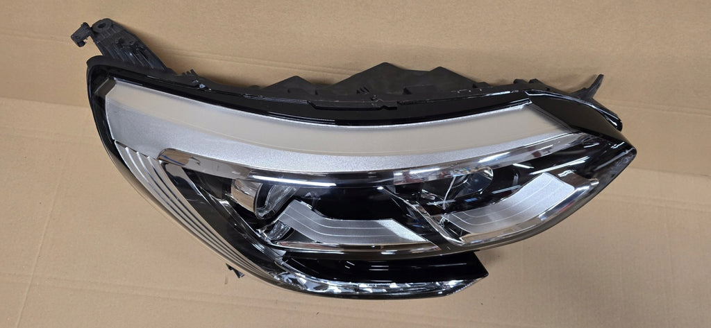 Frontscheinwerfer Renault Megane IV 260100506R Rechts Scheinwerfer Headlight SCH9185408709jk