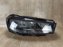 Load image into Gallery viewer, Frontscheinwerfer Skoda Fabia IV 6VB941016 Full LED Rechts Headlight SCH2977155215zw