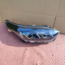 Laden Sie das Bild in den Galerie-Viewer, Frontscheinwerfer Kia Ceed 92102J7500 Full LED Rechts Scheinwerfer Headlight