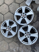 Laden Sie das Bild in den Galerie-Viewer, 1x Alufelge 17 Zoll 7.5" 5x120 KBA47512 BMW 1 Rim Wheel FEL7908030927sk