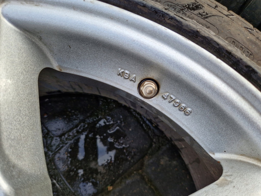 1x Alufelge 18 Zoll 8.0" 5x112 KBA47966 Audi A3 Rim Wheel FEL3072410758zf
