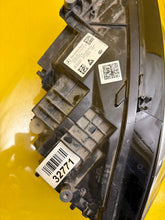 Laden Sie das Bild in den Galerie-Viewer, Frontscheinwerfer Mercedes-Benz Citan W420 A4209063900 LED Rechts Headlight SCH3329306629bb