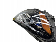 Laden Sie das Bild in den Galerie-Viewer, Frontscheinwerfer Mercedes-Benz Gls X167 A1679068206 Rechts Headlight