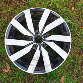 1x Alufelge 18 Zoll 5TA601025F VW Touran Rim Wheel FEL1991330005is