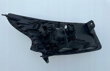 Laden Sie das Bild in den Galerie-Viewer, Frontscheinwerfer Opel Vivaro Trafic III 93867960 Links Scheinwerfer Headlight