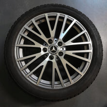 Laden Sie das Bild in den Galerie-Viewer, 4x Alufelge 18 Zoll 7.5" 5x112 49ET Glanz Silber A1774010600 Mercedes-Benz Cla FEL3600064363li