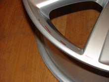 Load image into Gallery viewer, 1x Alufelge 18 Zoll 7.5" 5x112 40ET Glanz Silber 3D0601025AM VW Phaeton FEL9717240553kl