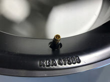 Laden Sie das Bild in den Galerie-Viewer, 1x Alufelge 17 Zoll 7.0&quot; 5x100 43ET Matt Schwarz 6J0071491 Seat Ibiza Rim Wheel