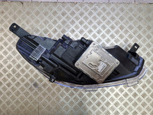 Laden Sie das Bild in den Galerie-Viewer, Frontscheinwerfer Ford Fiesta L1BB-13E015-GC L1BB13E015GC 13E015 Full LED Links SCH8014857508yb