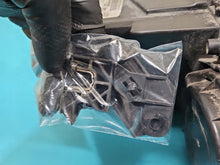 Laden Sie das Bild in den Galerie-Viewer, Frontscheinwerfer Audi A8 4H0941029P Xenon Links Scheinwerfer Headlight