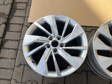 Load image into Gallery viewer, 1x Alufelge 18 Zoll 8.0" 5x112 8Y0601025F-ALU-CAR1972 Audi Rim Wheel FEL5014027585jh