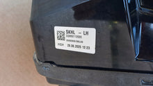 Laden Sie das Bild in den Galerie-Viewer, Frontscheinwerfer Skoda Enyaq 5LB941035A Links Scheinwerfer Headlight SCH3251501488vy