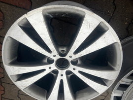 1x Alufelge 18 Zoll 8.0