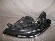 Laden Sie das Bild in den Galerie-Viewer, Frontscheinwerfer Mercedes-Benz Cls A2579068300 LED Links Scheinwerfer Headlight SCH1270589427kq