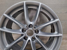 Laden Sie das Bild in den Galerie-Viewer, 1x Alufelge 18 Zoll 7.0" 5x112 22ET Glanz Silber 6880047 BMW X3 G01 X4 G02 FEL5932461062zw