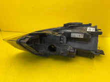 Laden Sie das Bild in den Galerie-Viewer, Frontscheinwerfer Audi Q3 8U0941006 Xenon Rechts Scheinwerfer Headlight SCH7479480503bh