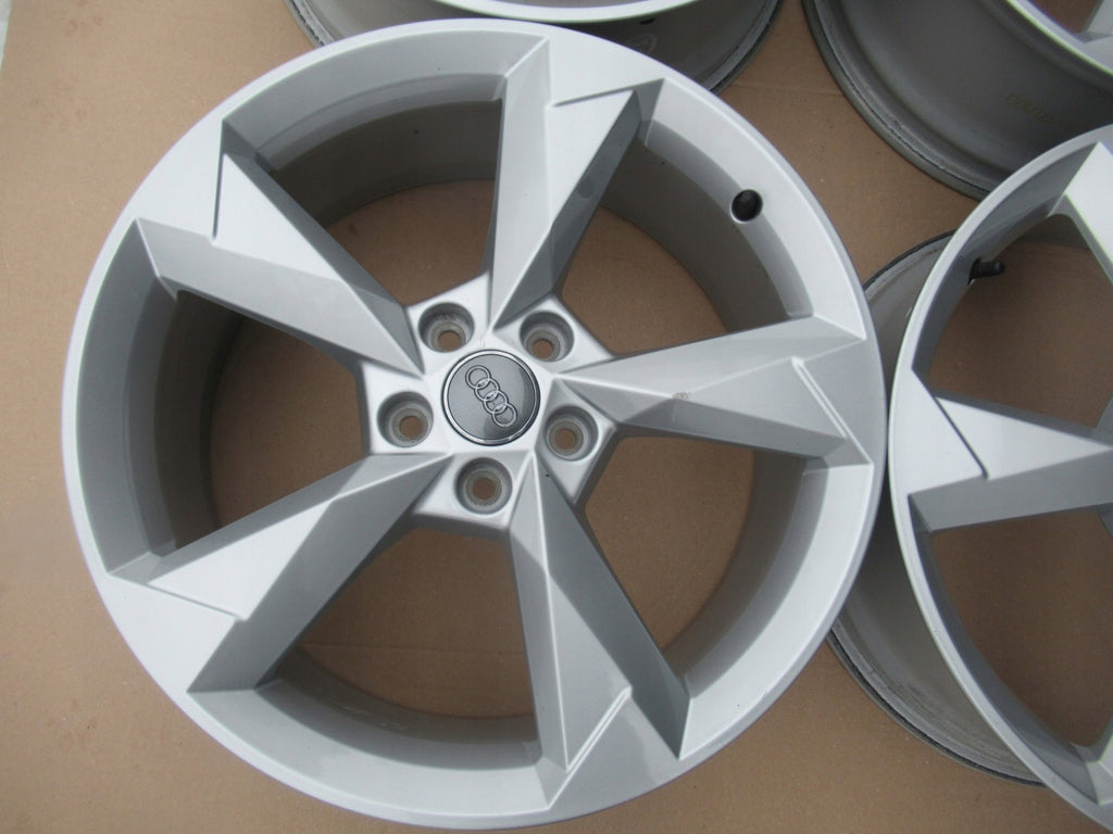 4x Alufelge 19 Zoll 7.0" 5x112 43ET Glanz Silber Audi Q3 Rim Wheel FEL8508213968zx