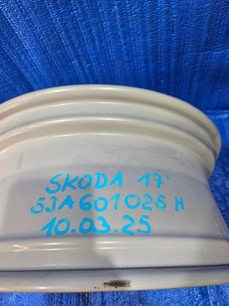 1x Alufelge 17 Zoll 7.0" 5x112 5JA601025H Skoda Roomster Rim Wheel
