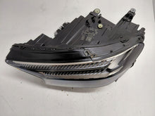 Laden Sie das Bild in den Galerie-Viewer, Frontscheinwerfer Audi Q4 89A941035M Links Scheinwerfer Headlight SCH2576348547ta
