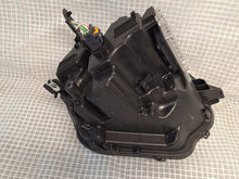 Laden Sie das Bild in den Galerie-Viewer, Frontscheinwerfer Lancia Ypsilon 9850750680-05 Links Scheinwerfer Headlight SCH9924550133xs