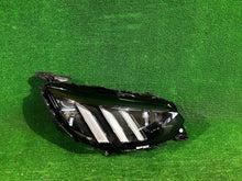 Laden Sie das Bild in den Galerie-Viewer, Frontscheinwerfer Peugeot 2008 208 II 9850177480 Rechts Scheinwerfer Headlight SCH8096194782sv