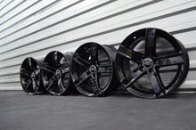 Load image into Gallery viewer, 1x Alufelge 17 Zoll 7.5&quot; 5x112 28ET Glanz Schwarz 8T0071497 Audi A4 B6 B7