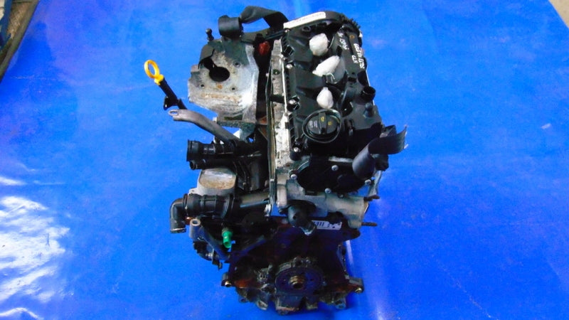 Motor VW Passat Golf III VII Touran CLH 1.6 TDI 138TKm 2014 Diesel Unkomplett