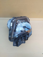Load image into Gallery viewer, Frontscheinwerfer Hyundai Tucson N79211202 Rechts Scheinwerfer Headlight SCH2546344835ss