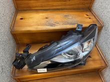 Load image into Gallery viewer, Frontscheinwerfer Mazda 6 Gj Xenon Links Scheinwerfer Headlight SCH8002064492ug